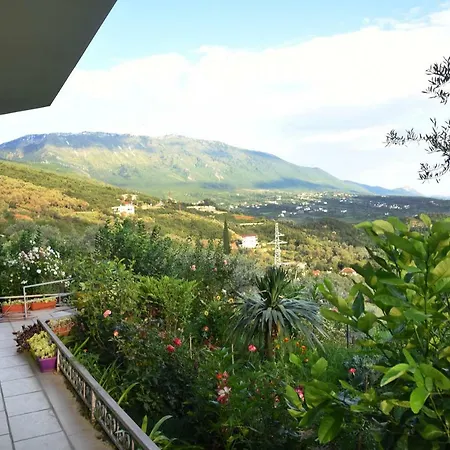 #ioniahouse Surrel * Tirana