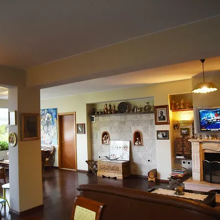 #ioniahouse Surrel Tirana