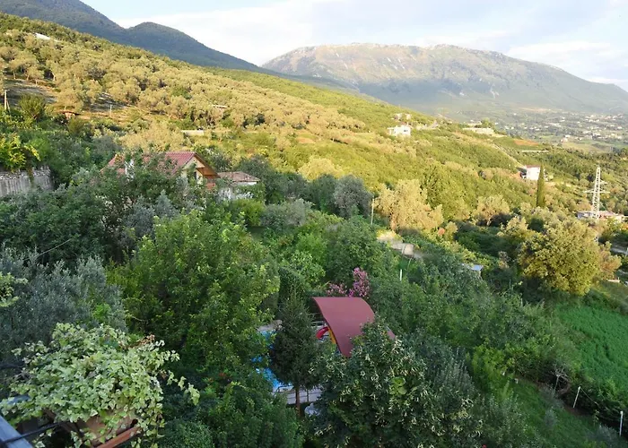 #ioniahouse Surrel Vila