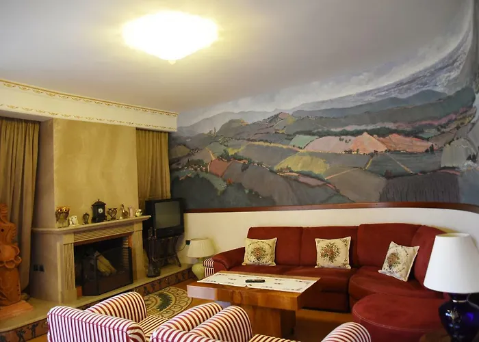 #ioniahouse Surrel *