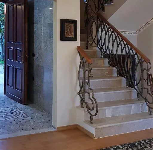 Vila #ioniahouse Surrel